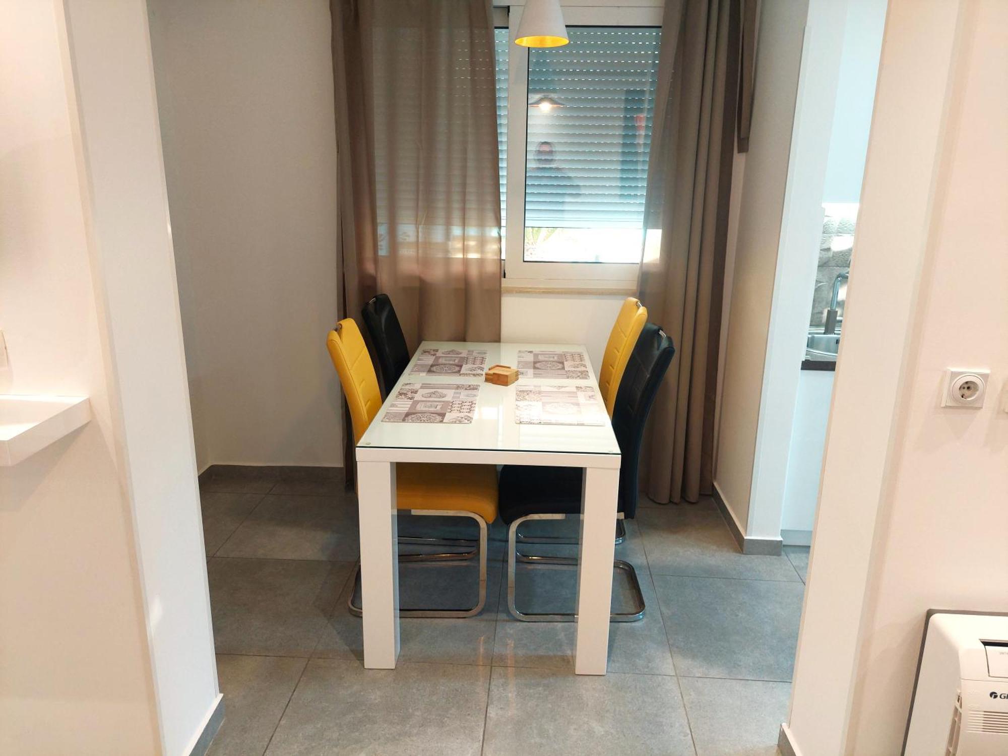 Apartments Nancy Котор Екстериор снимка