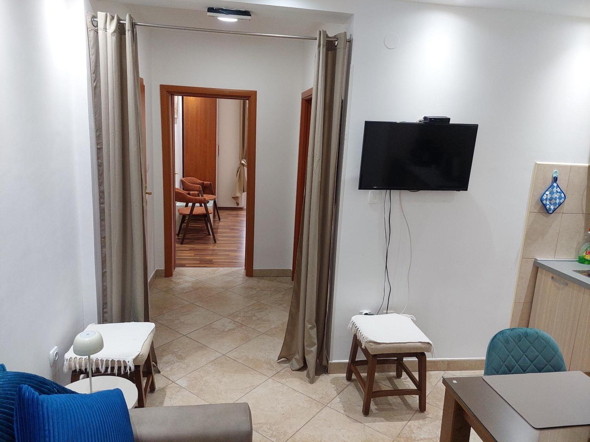 Apartments Nancy Котор Екстериор снимка
