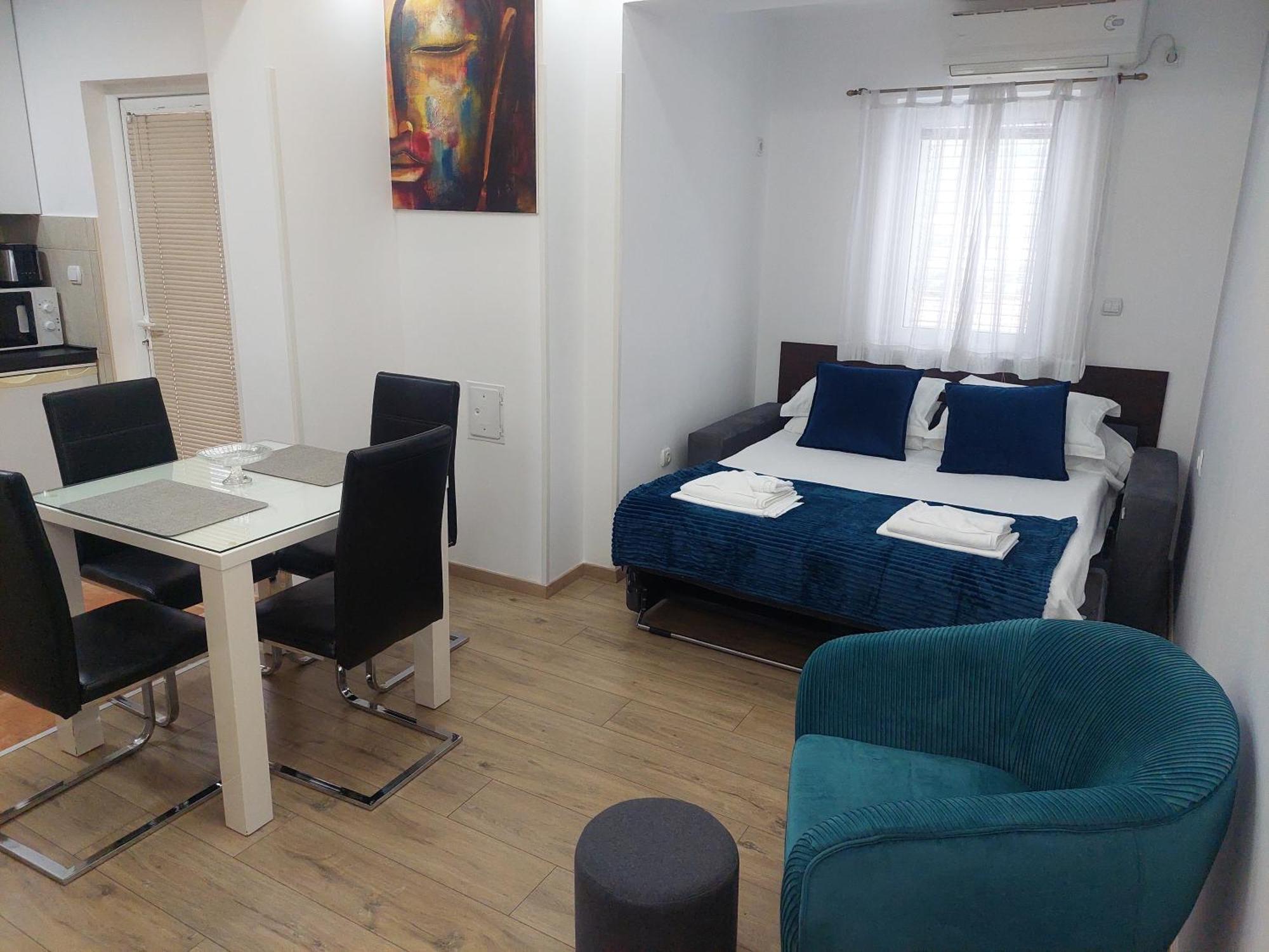 Apartments Nancy Котор Екстериор снимка