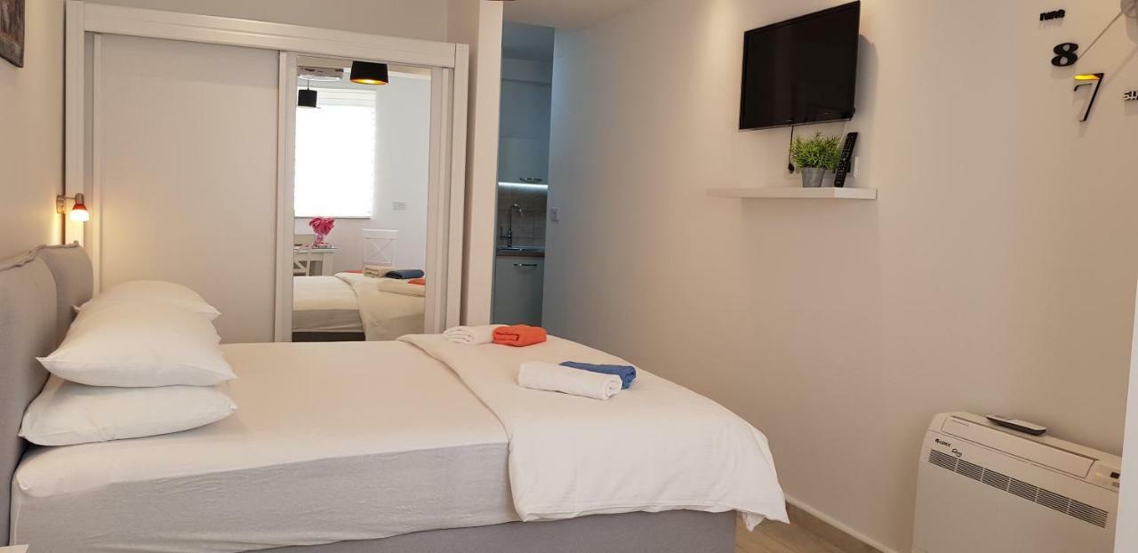 Apartments Nancy Котор Екстериор снимка
