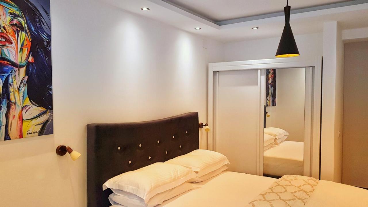 Apartments Nancy Котор Екстериор снимка